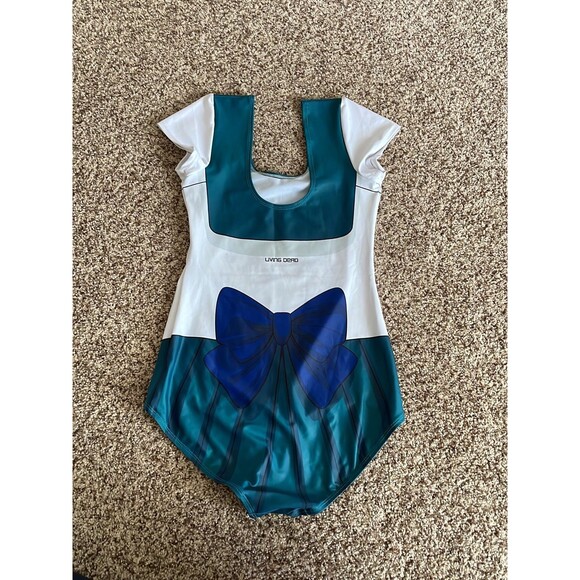 Living dead Leo/bodysuit size medium - Picture 2 of 6